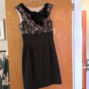 NWT BLACK DRESS SIZE 6 Dressbarn